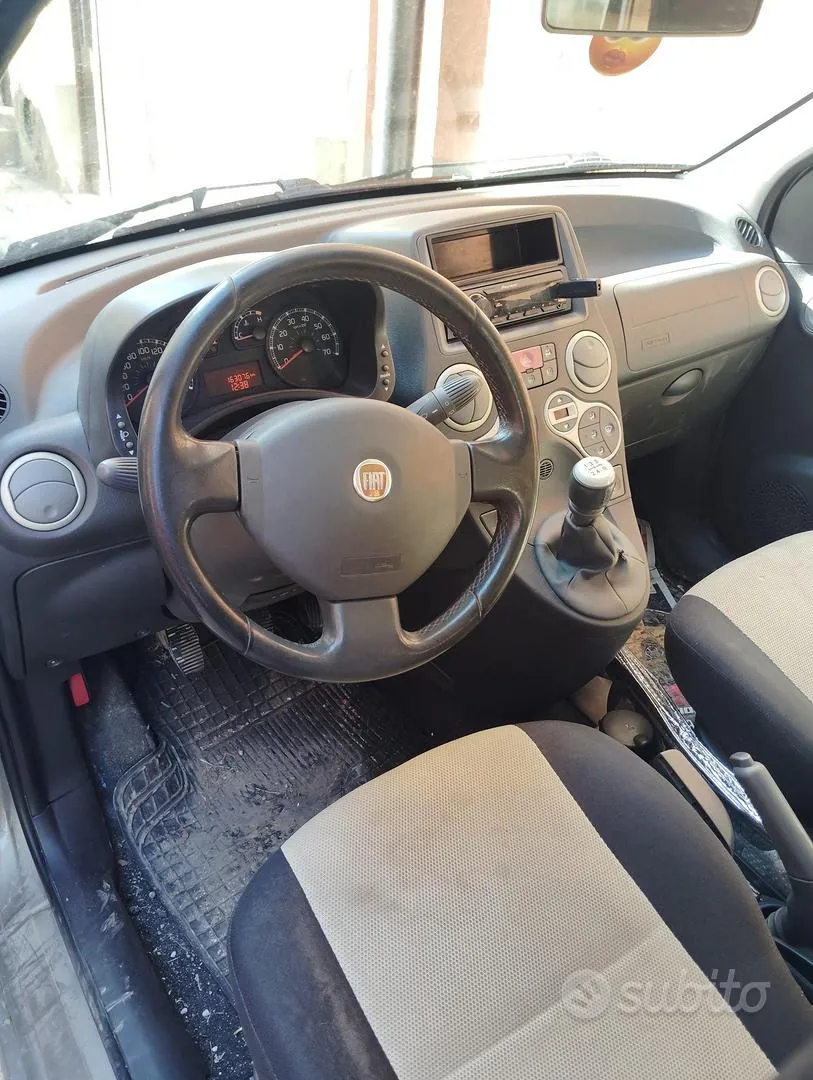 Fiat Panda 2008 photo 2