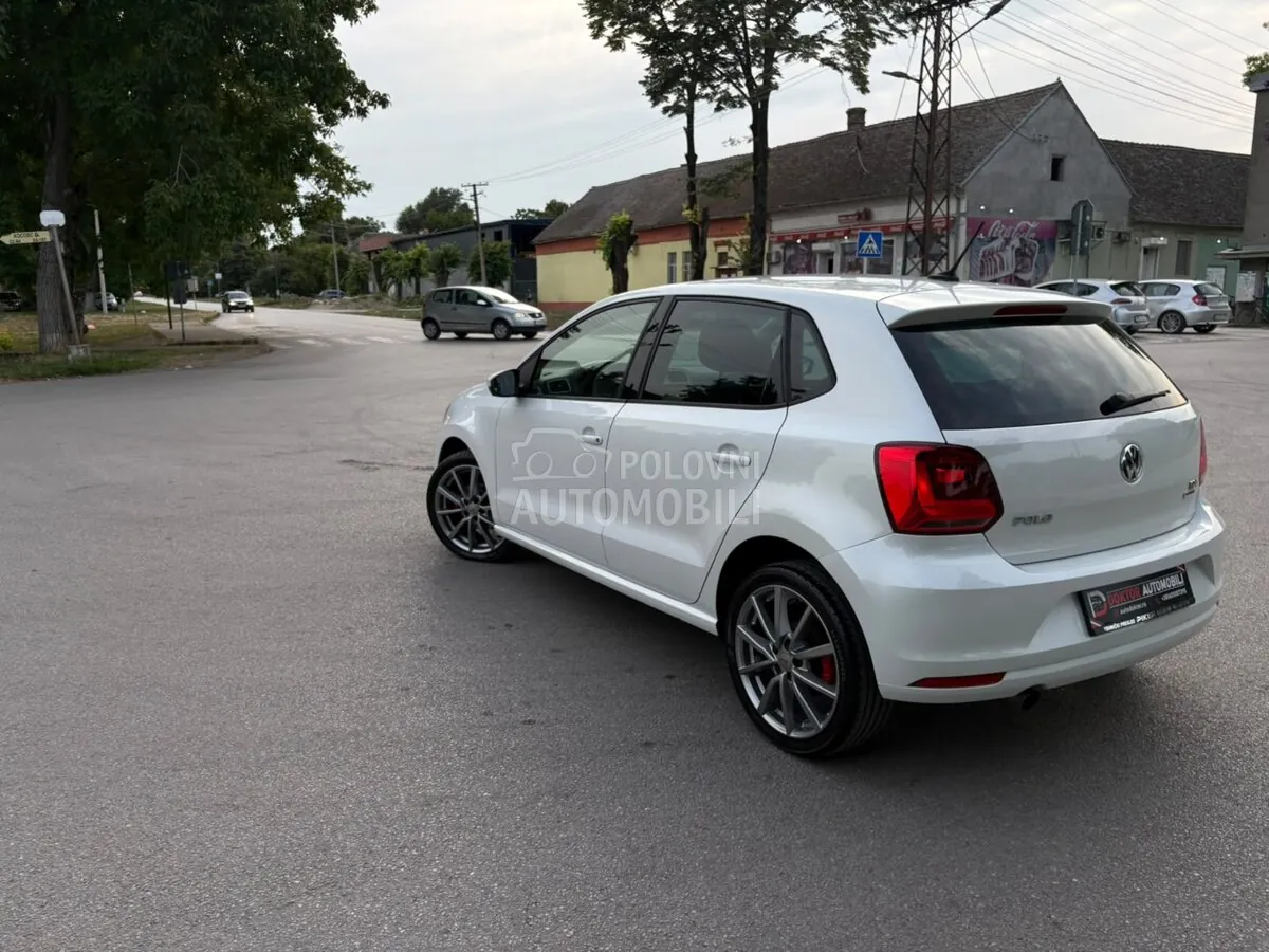 Volkswagen Polo 2014 photo 5