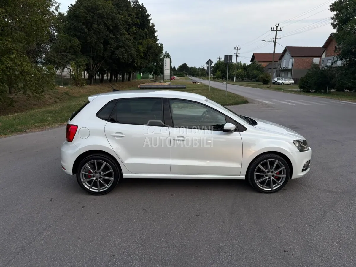 Volkswagen Polo 2014 photo 4