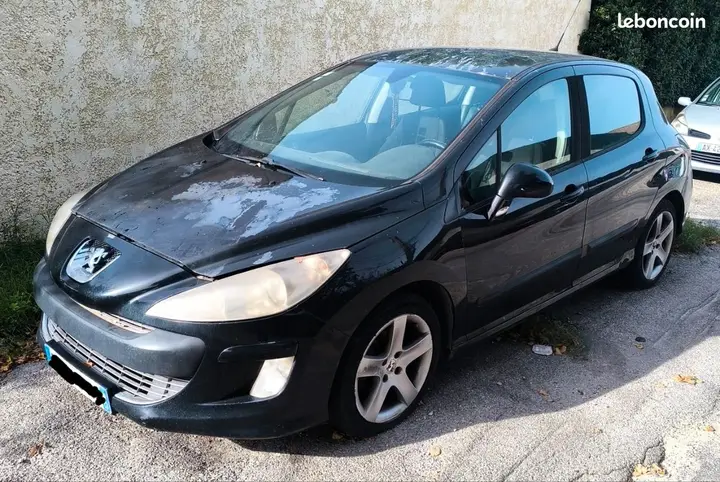 Peugeot 308 2008 photo 2