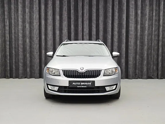 Skoda Octavia 2014 photo 2
