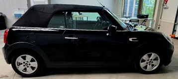 Mini Cooper Cabrio 2019 photo 2