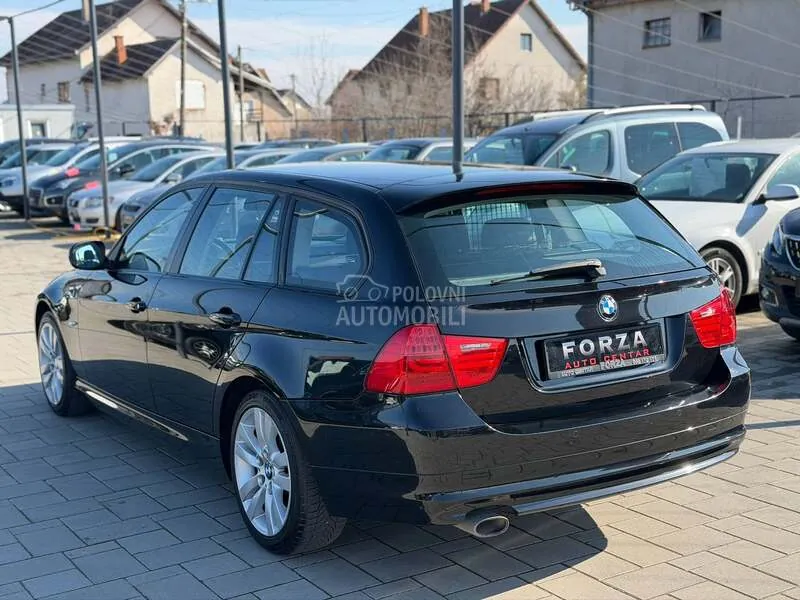 BMW 320 2011 photo 4