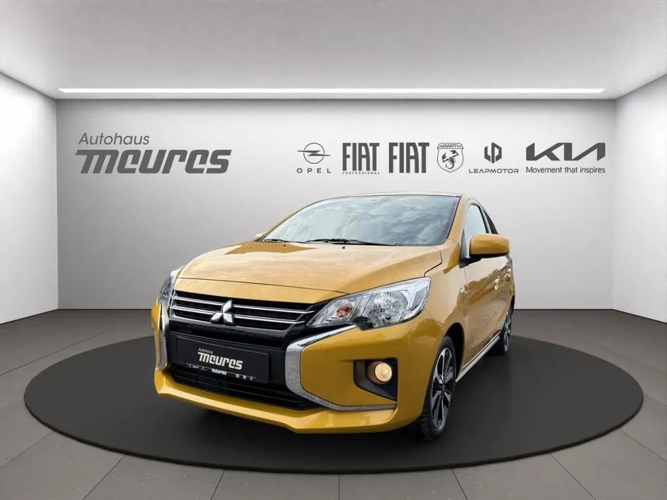 Mitsubishi Space Star Select