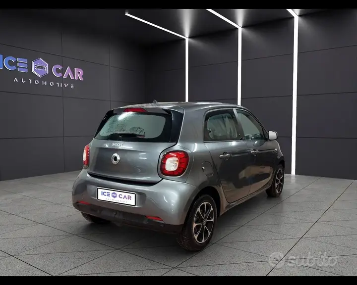 Smart Forfour 2017 photo 5