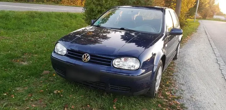 Volkswagen Golf 4