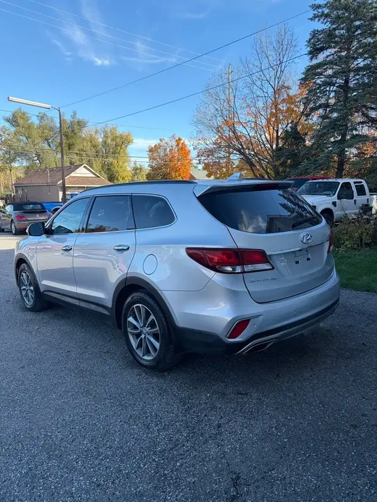 Hyundai Santa Fe 2017 photo 3