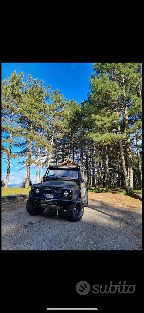 Land Rover Defender