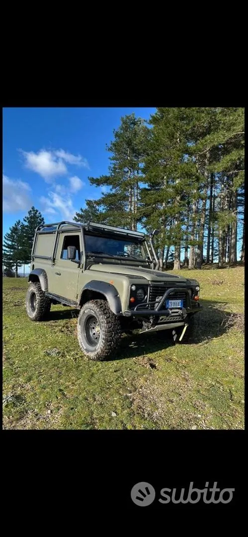 Land Rover Defender 1997 photo 2