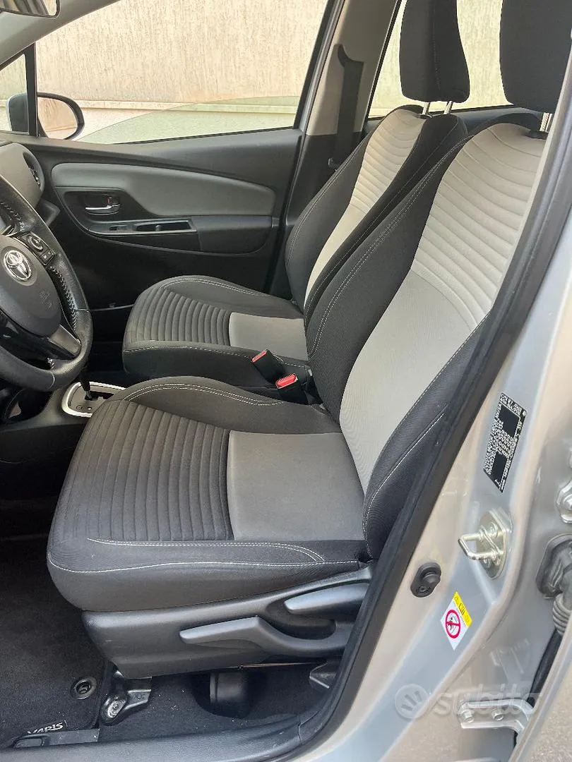 Toyota Yaris 2019 photo 2