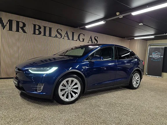 Tesla Model X 2017 photo 3