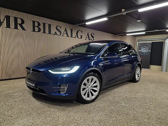 Tesla Model X 2017 photo 2