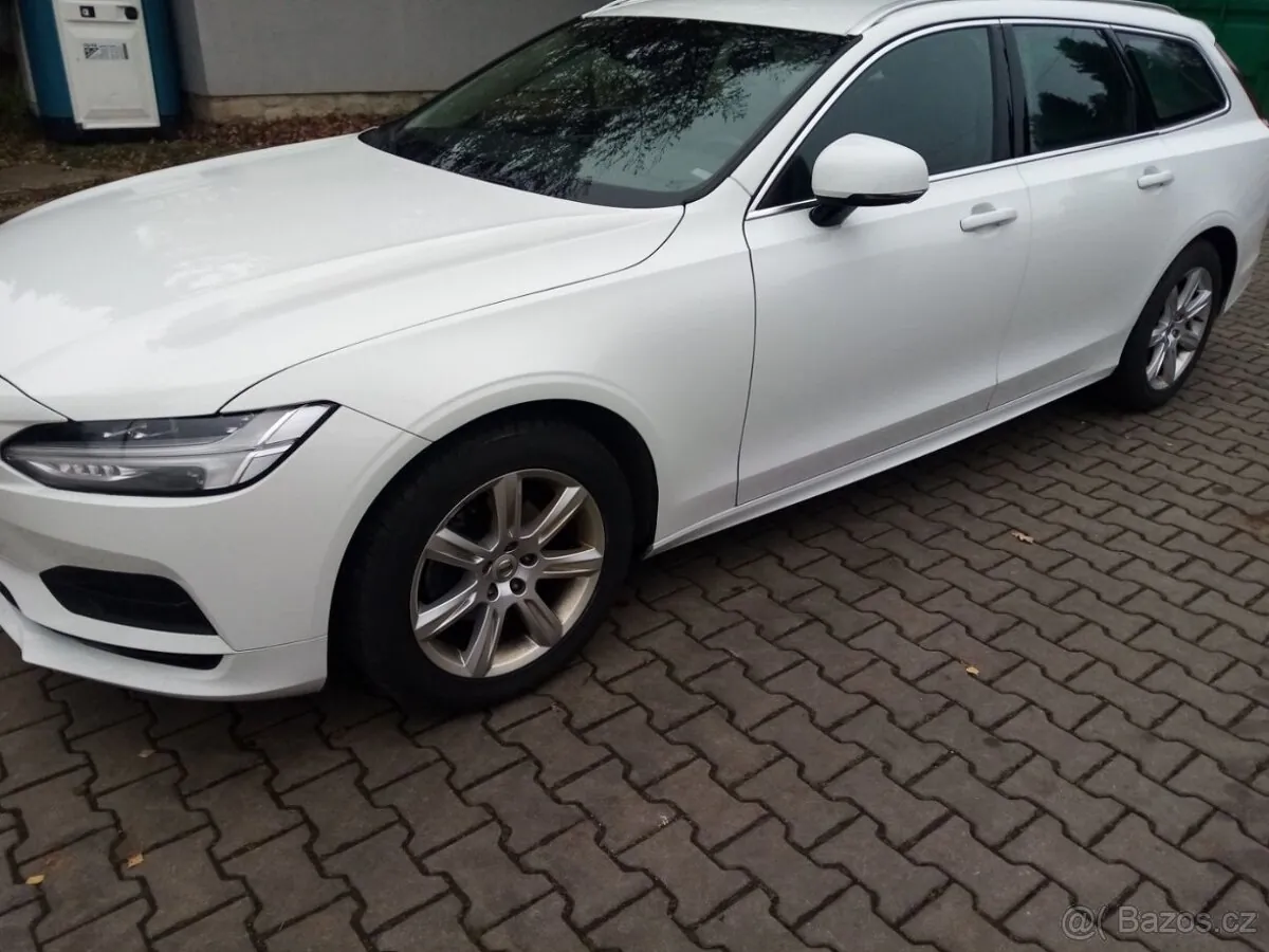 Volvo V90 2019 photo 2