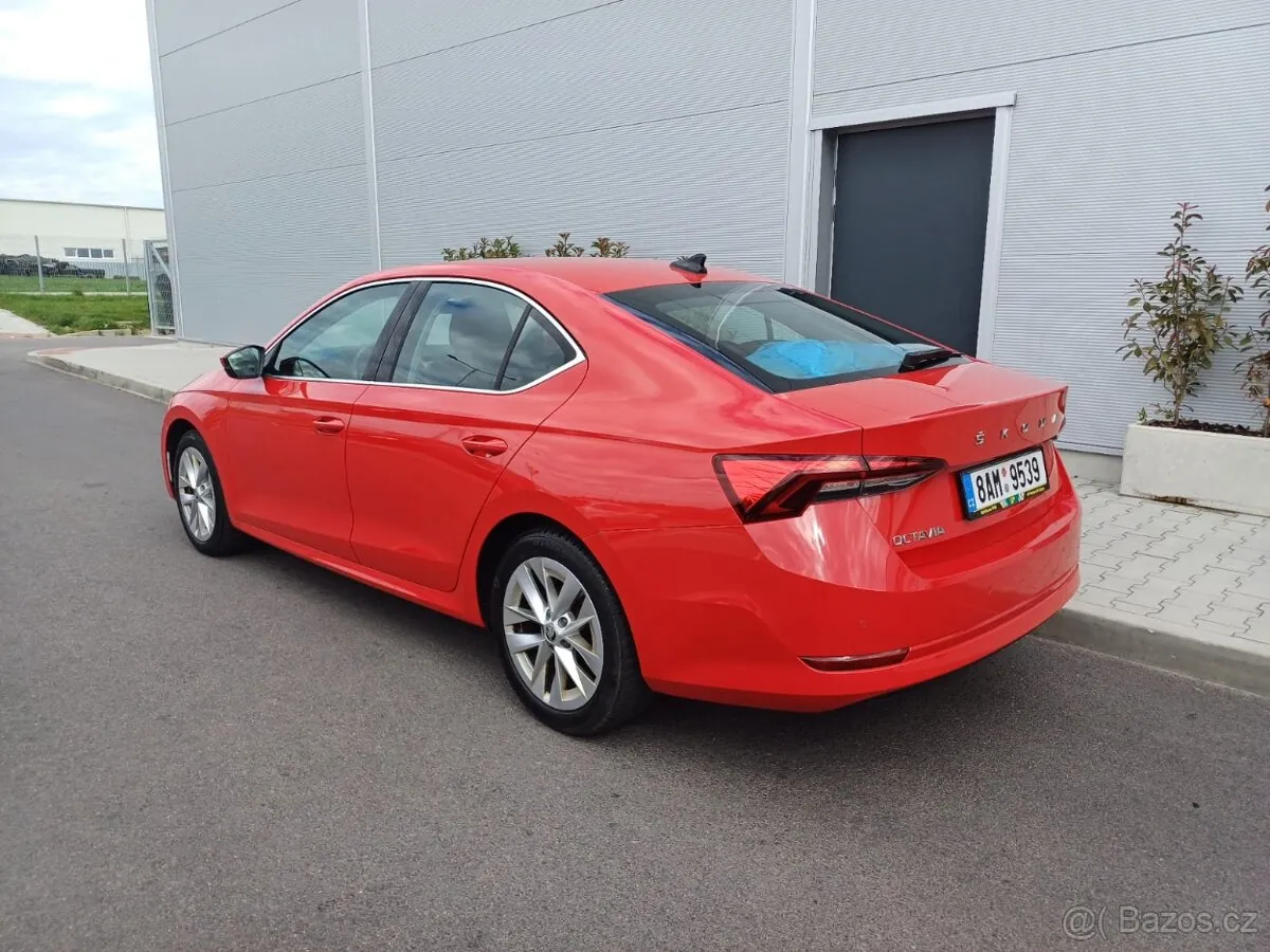 Skoda Octavia Iv 2021 photo 3