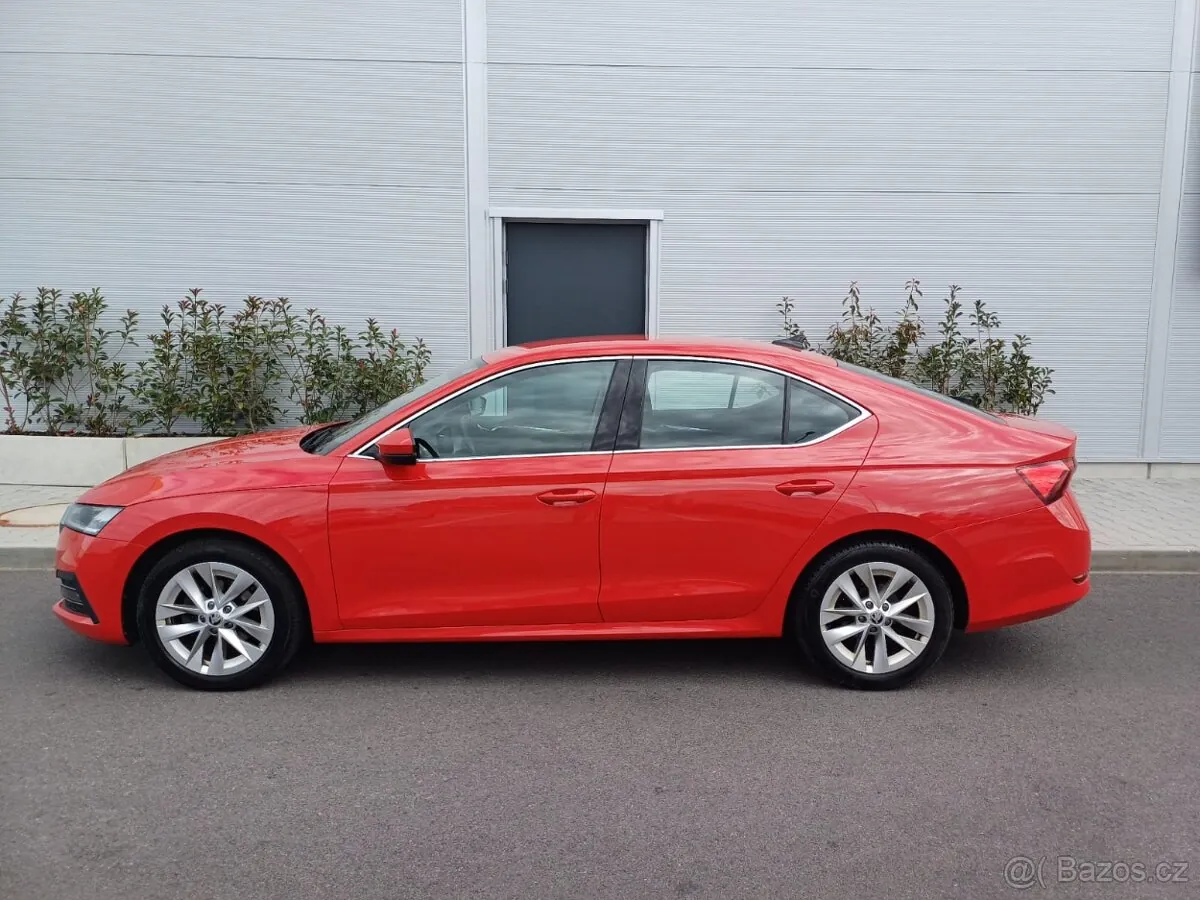Skoda Octavia Iv 2021 photo 5