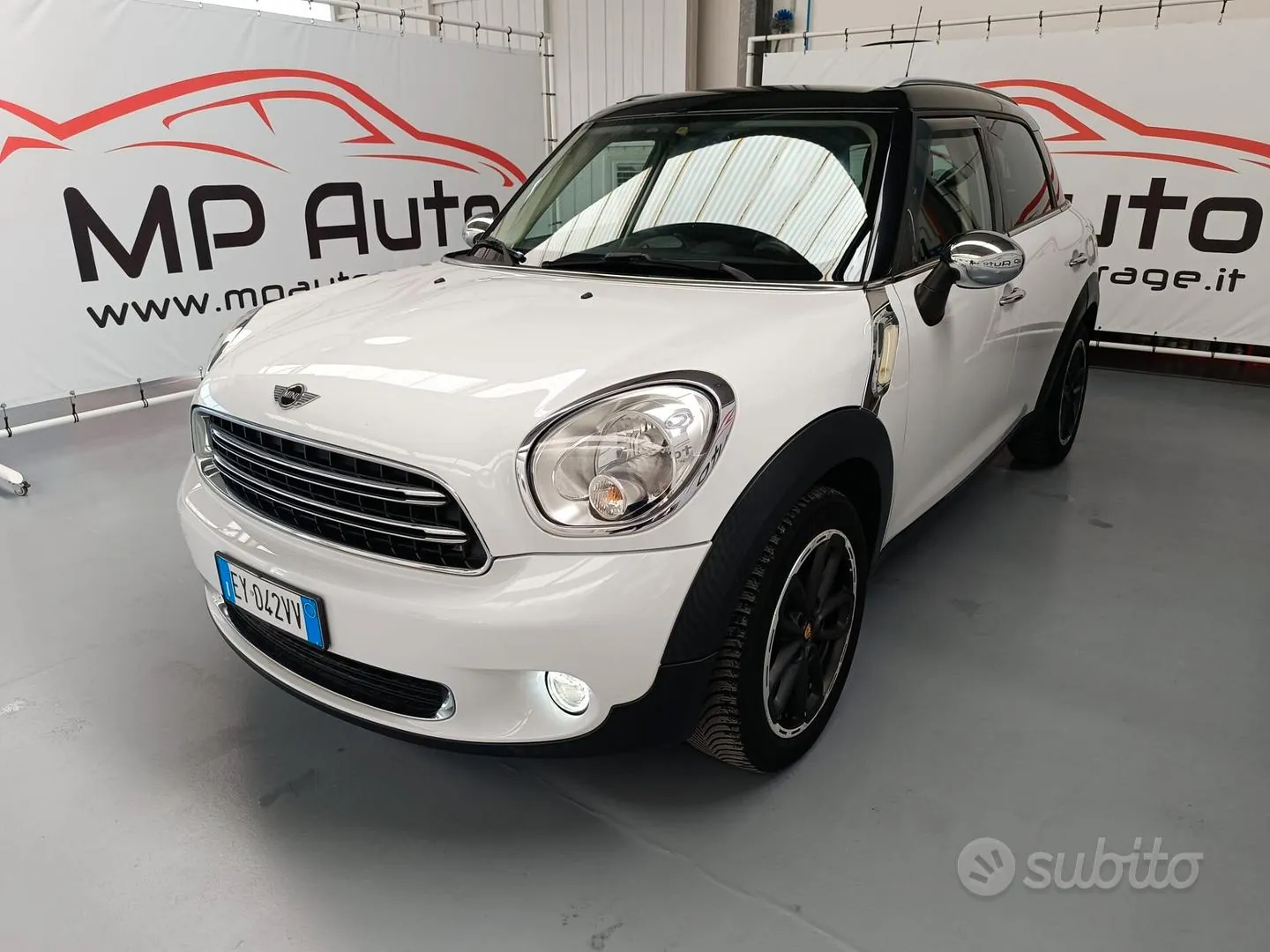 Mini Countryman 2015 photo 2