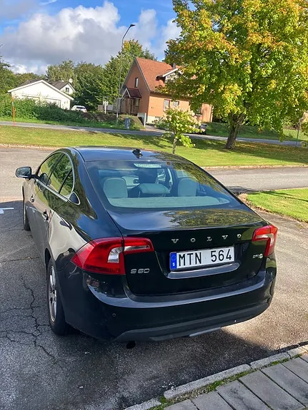 Volvo S60 2012 photo 3