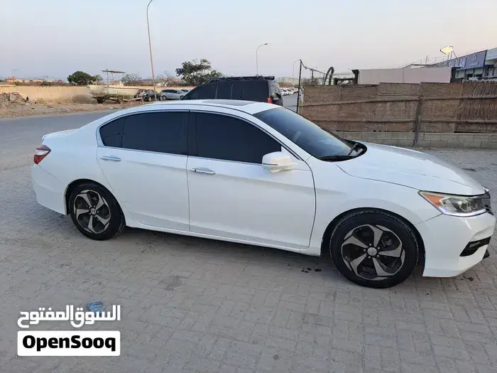 Honda Accord 2016 photo 3