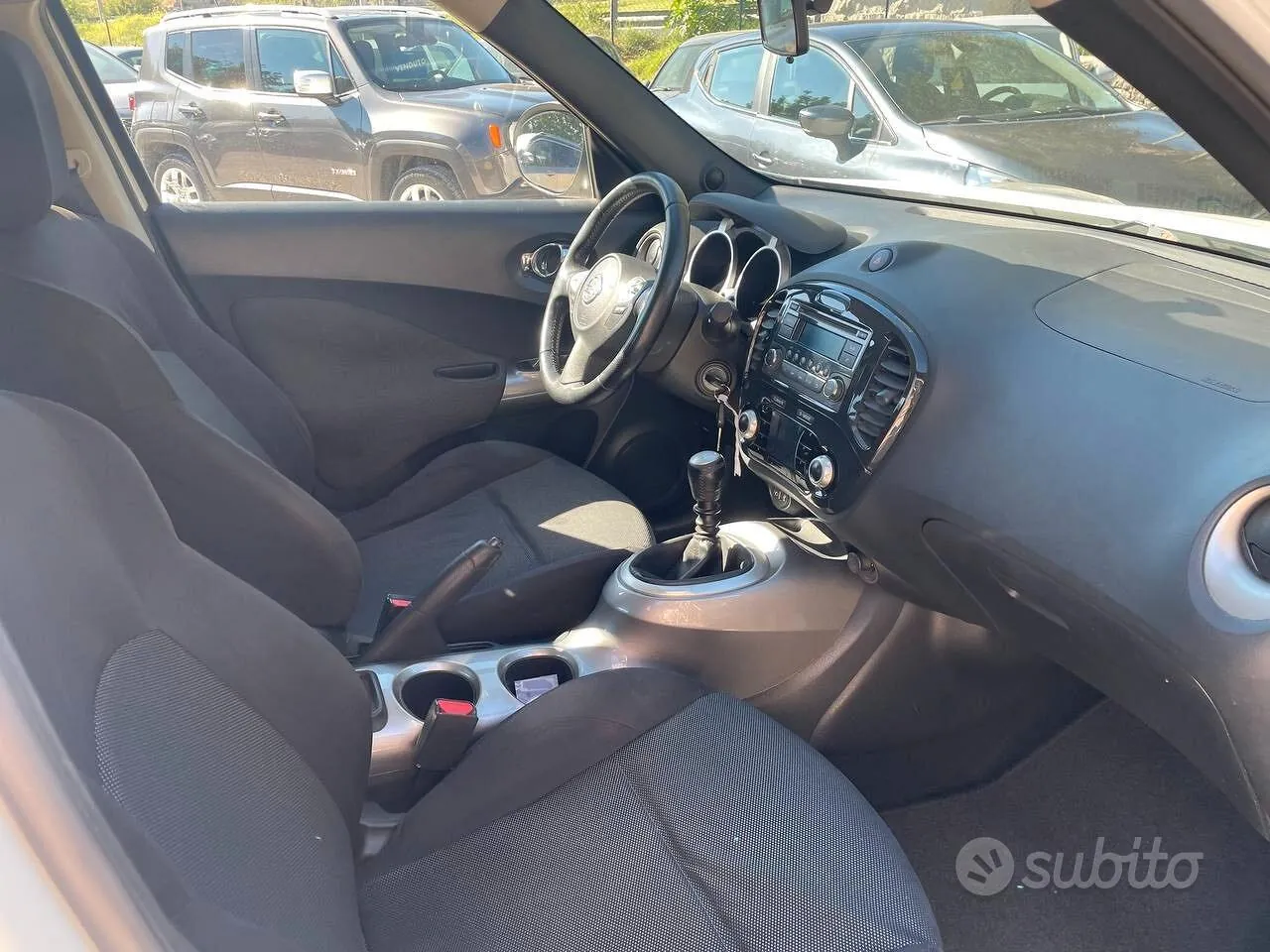 Nissan Juke 2012 photo 4