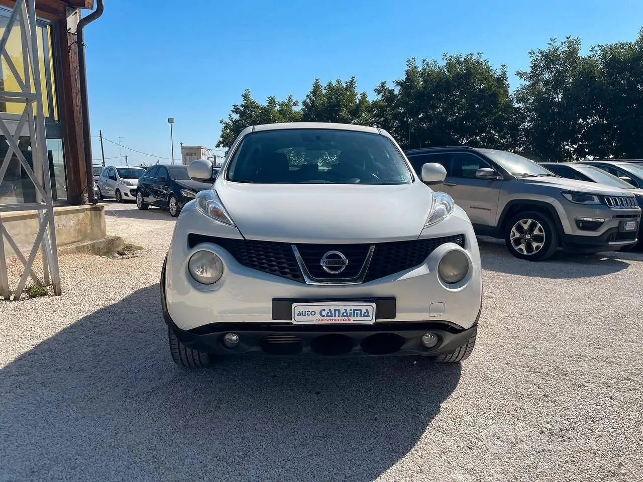 Nissan Juke 2012 photo 2