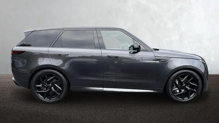 Land Rover Range Rover Sport 2026 photo 5