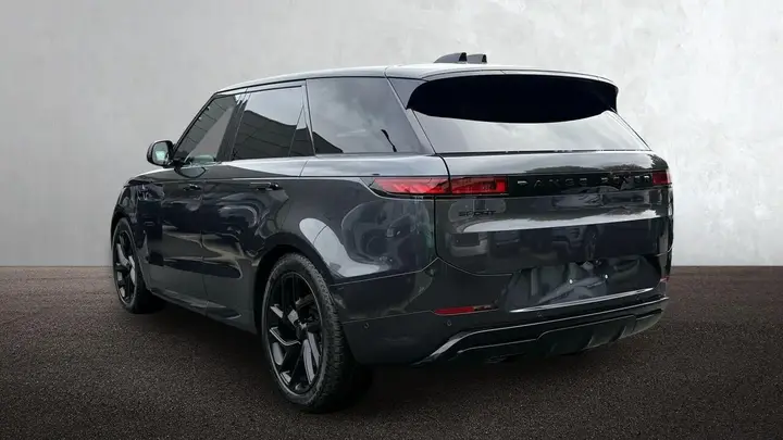 Land Rover Range Rover Sport 2026 photo 3