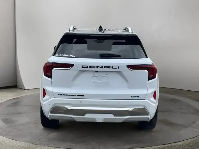 GMC Terrain 2027 photo 4