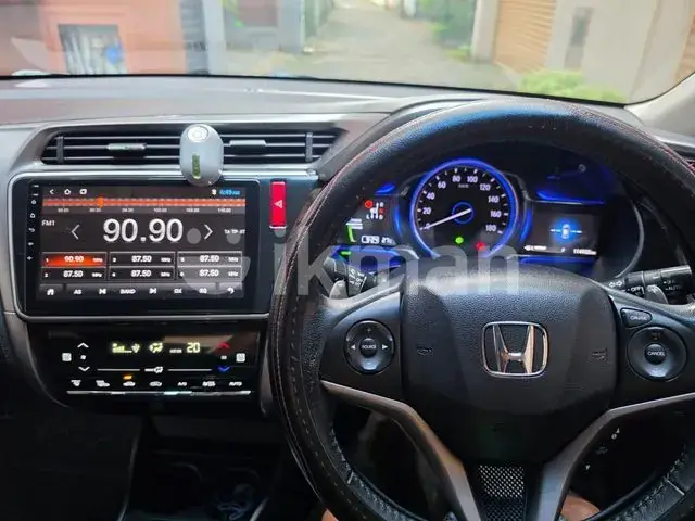 Honda Grace 2015 photo 3
