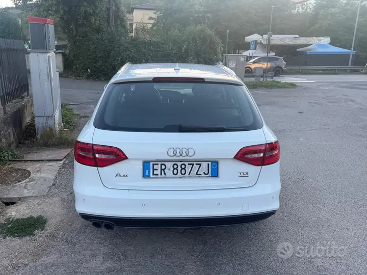 Audi A4 Avant 2013 photo 5