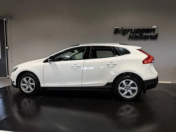 Volvo V40 Cross Country 2014 photo 5