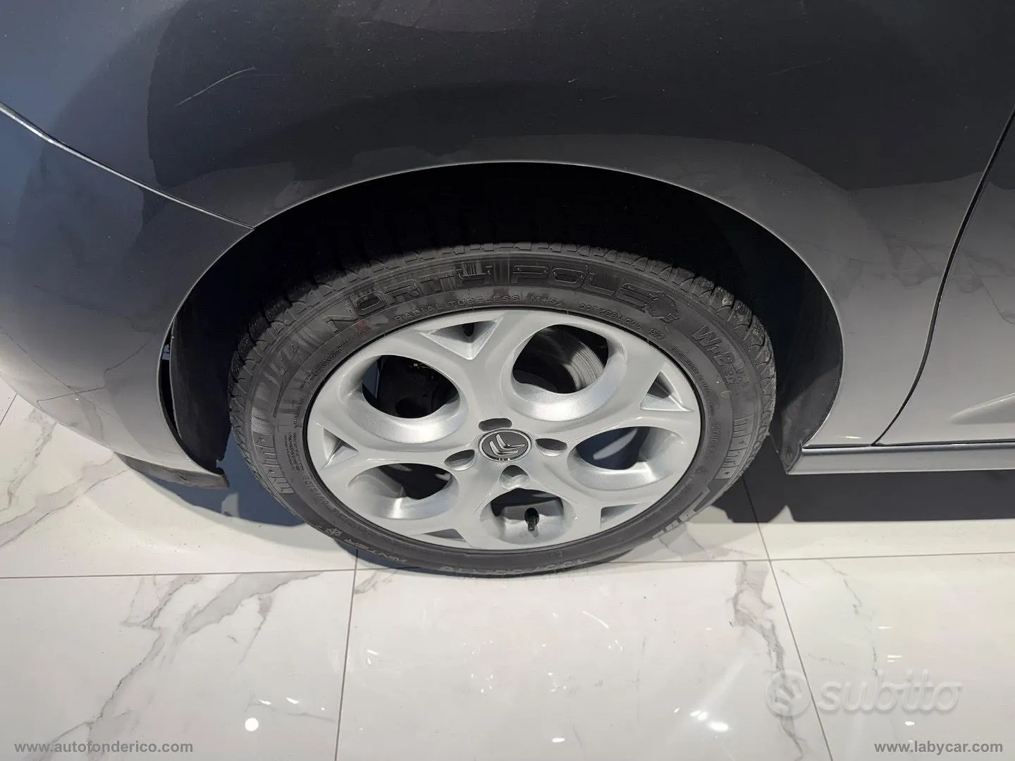 Citroen C3 2016 photo 3