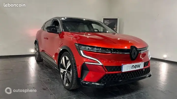 Renault Megane 2023 photo 3