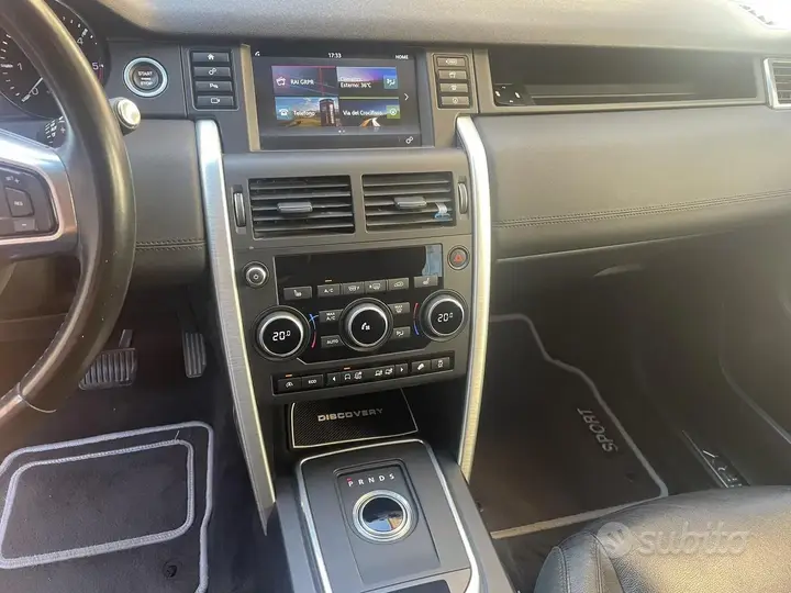Land Rover Discovery Sport 2015 photo 3