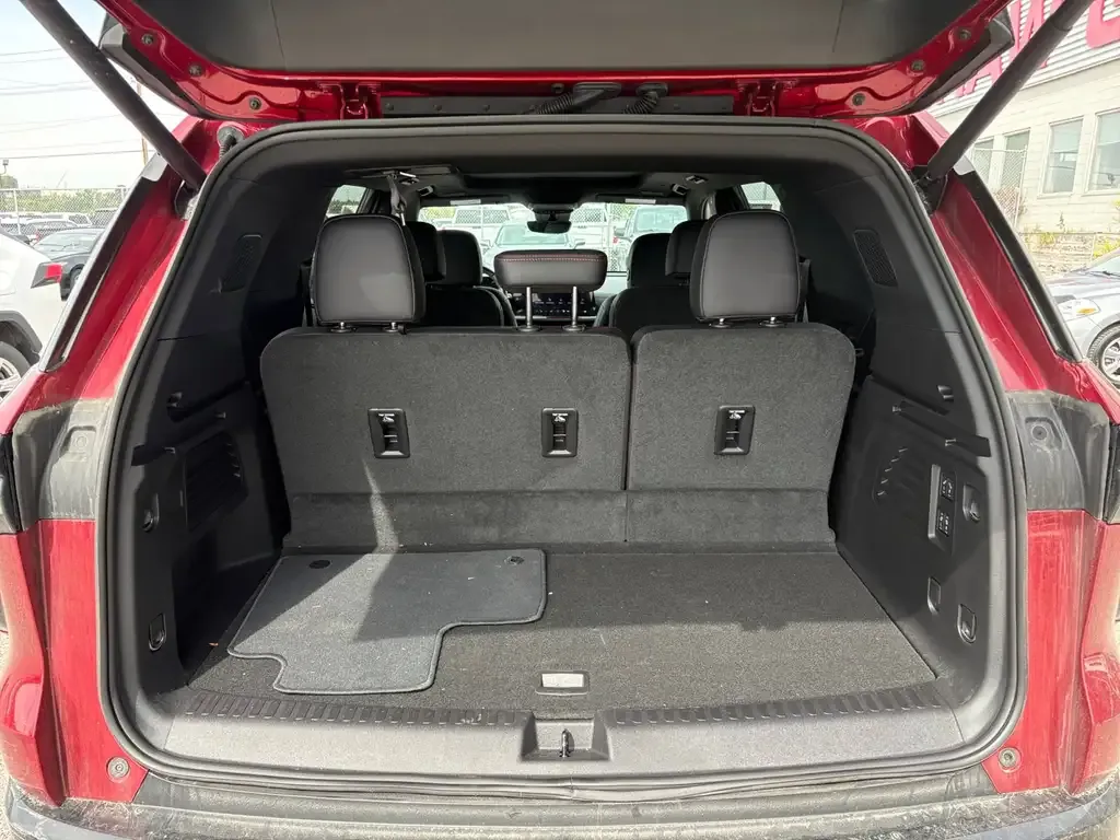 Chevrolet Traverse 2025 photo 4