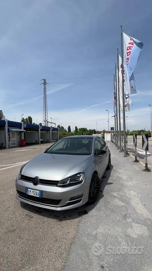 Volkswagen Golf 2013 photo 3