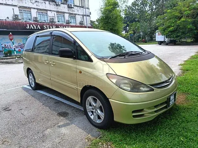 Toyota Estima