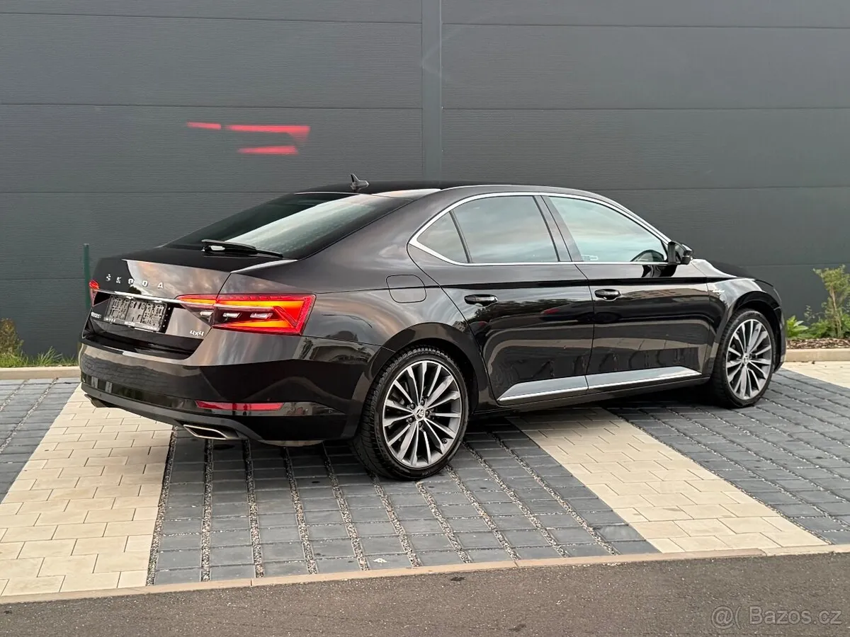 Skoda Superb Iii 2023 photo 4
