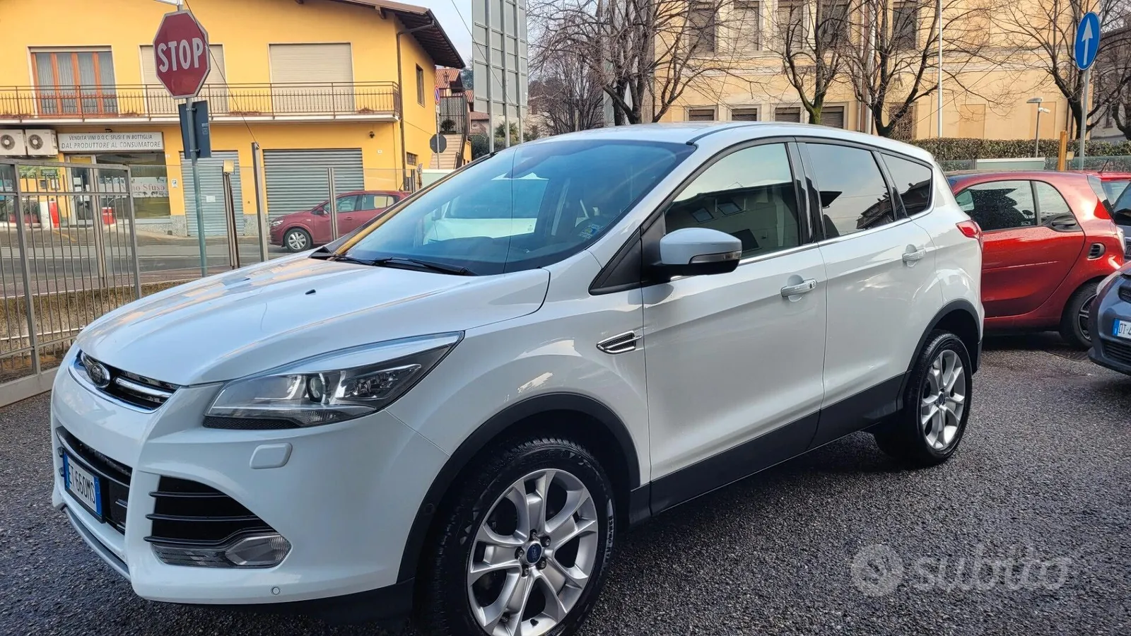 Ford Kuga 2013 photo 2