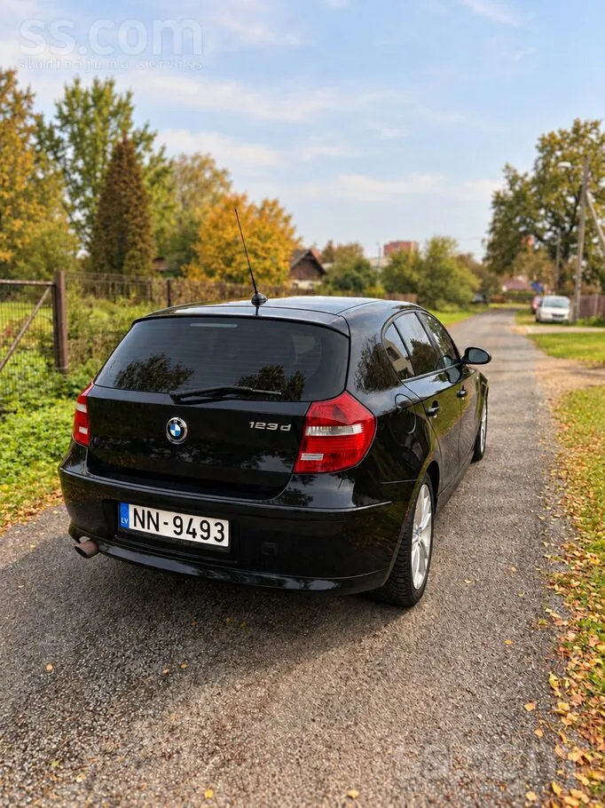 BMW 123D 2008 photo 3