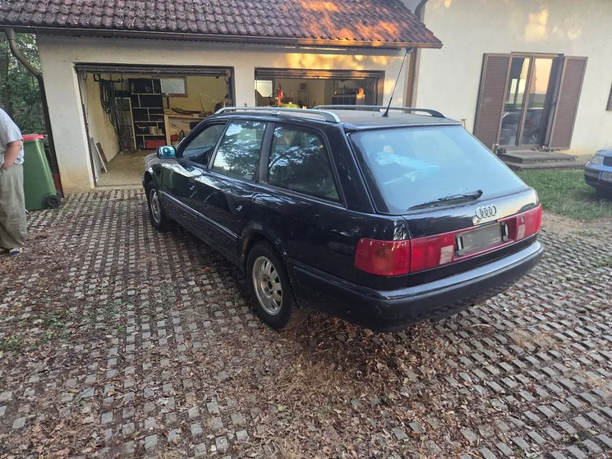 Audi 100 1994 photo 2