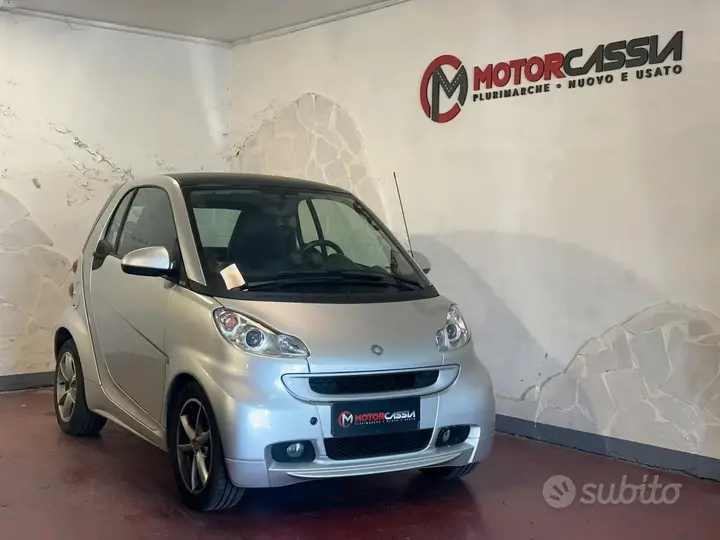 Smart Fortwo 2012 photo 2