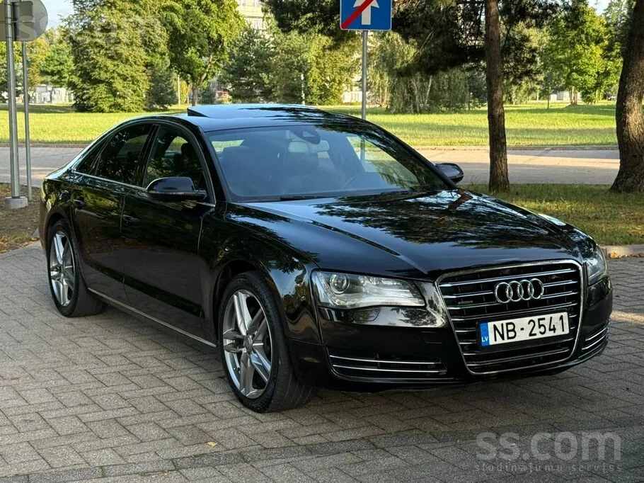 Audi A8