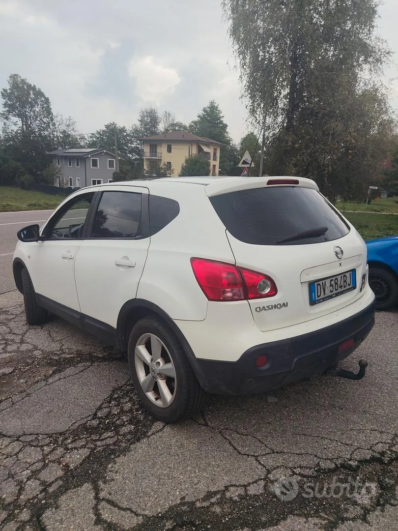 Nissan Qashqai 2009 photo 4