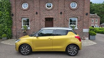 Suzuki Swift 2021 photo 2