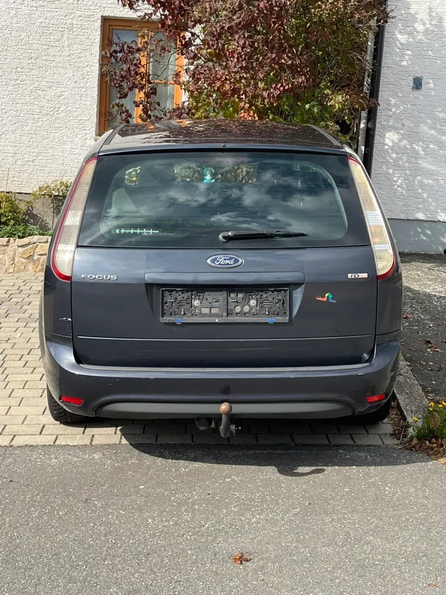 Ford Focus 2009 photo 3