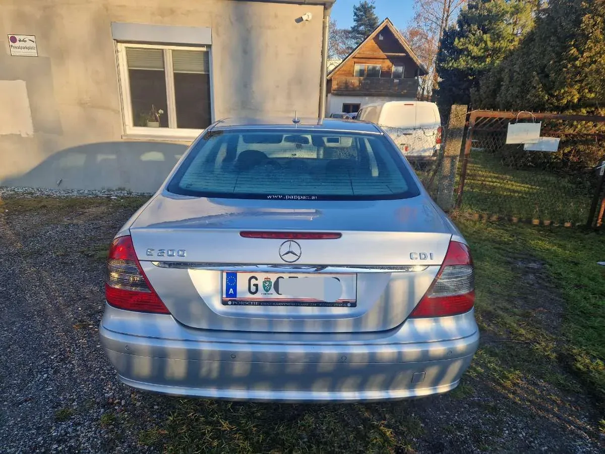 Mercedes-Benz Eklasse 2006 photo 3