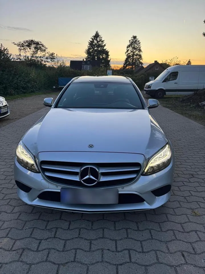 Mercedes-Benz C 220 D