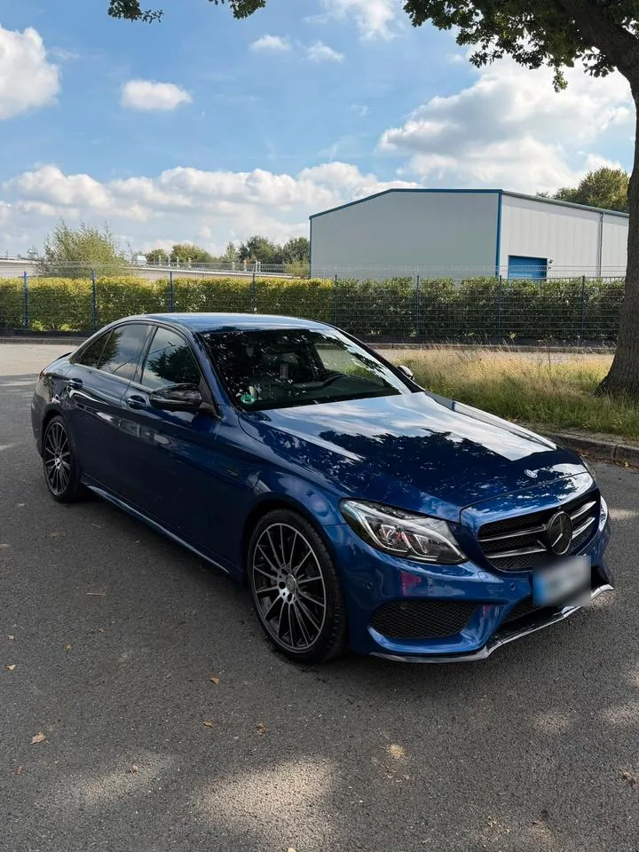 Mercedes-Benz C300