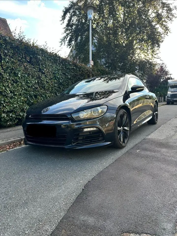 Volkswagen Scirocco R