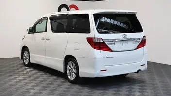 Toyota Alphard 2013 photo 5
